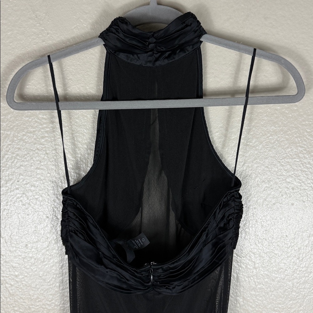 h:ours Raine Maxi Dress in Black - Picture 7 of 10